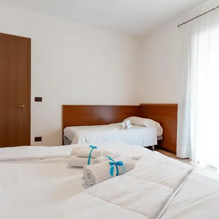 Appartement Ai Pini-villa *
